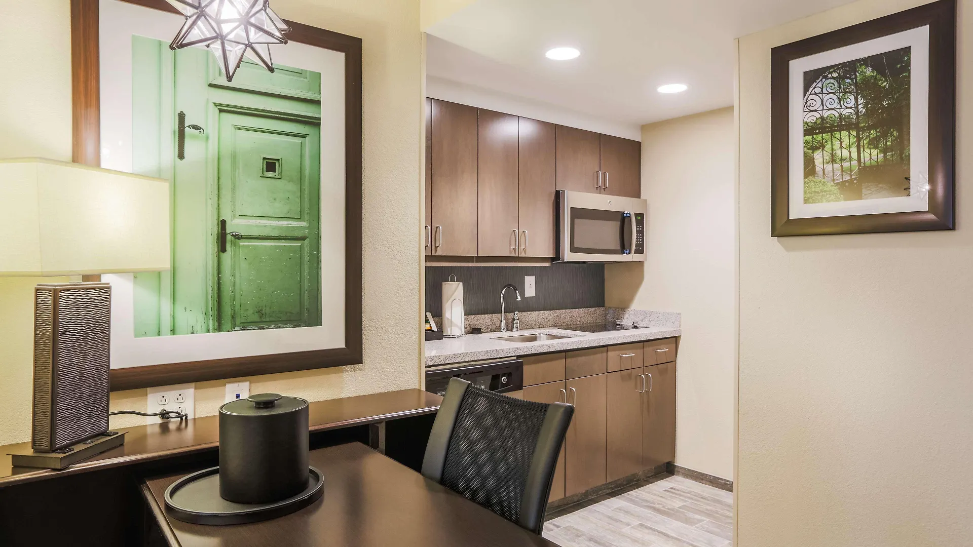 Hotel Live Oak, Historic District, A Tribute Portfolio Charleston