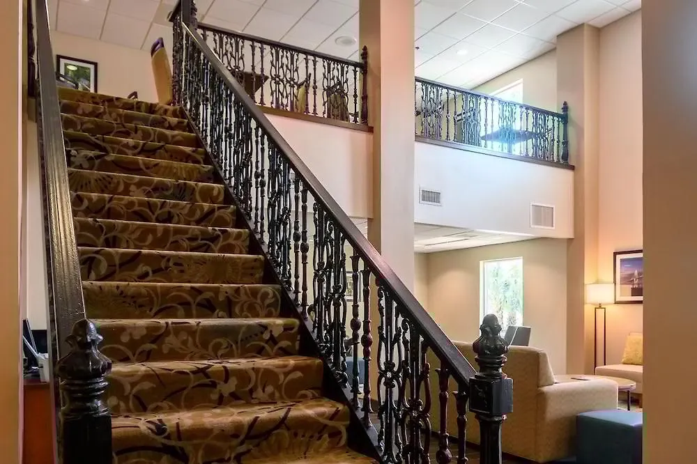 Comfort & Patriots Point Hotel Mount Pleasant