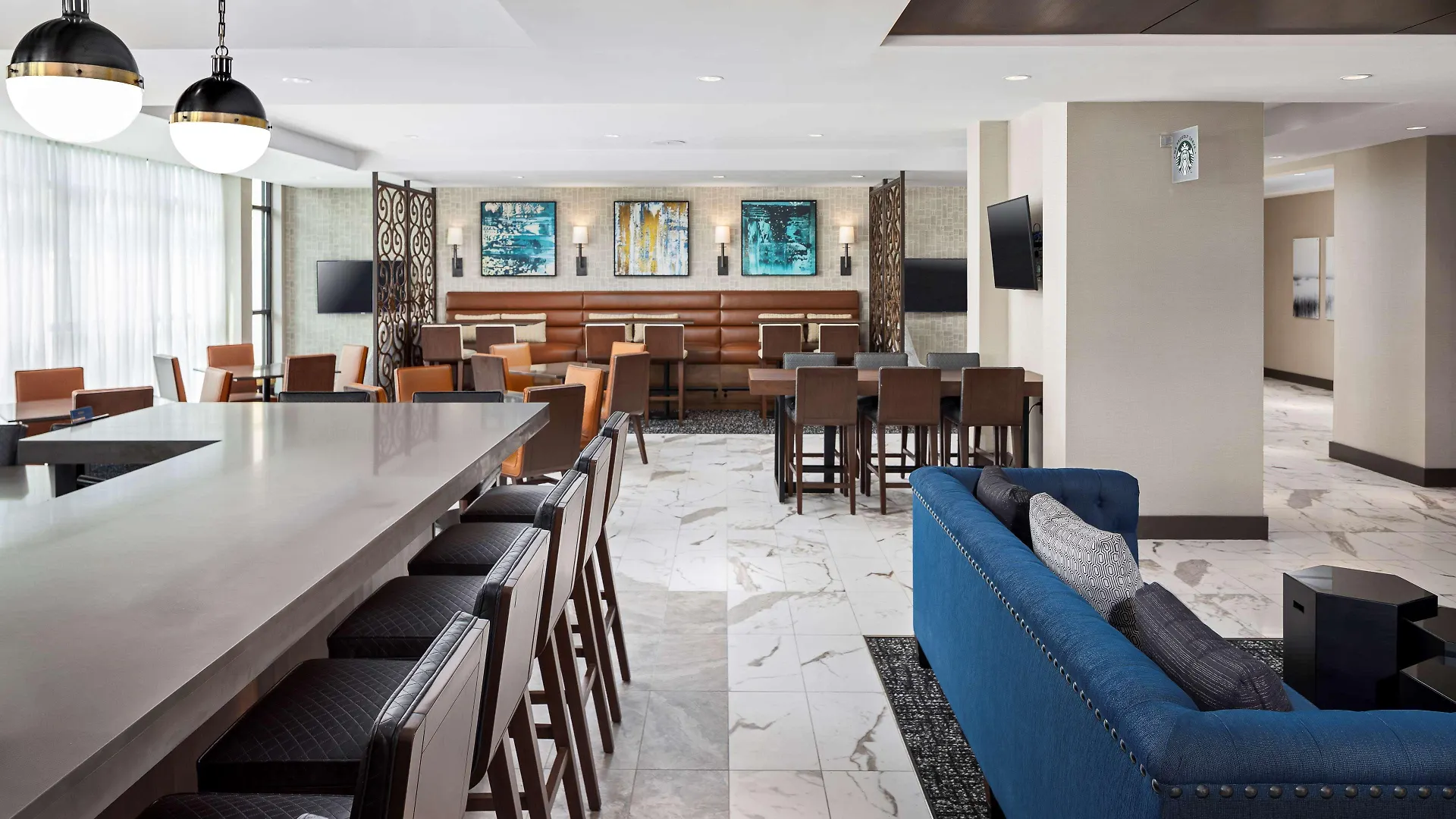 Hyatt Place Towne Centre 3*