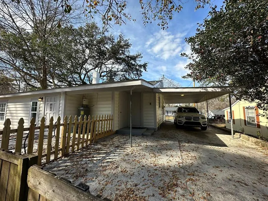 Area Hideaway Holiday home *