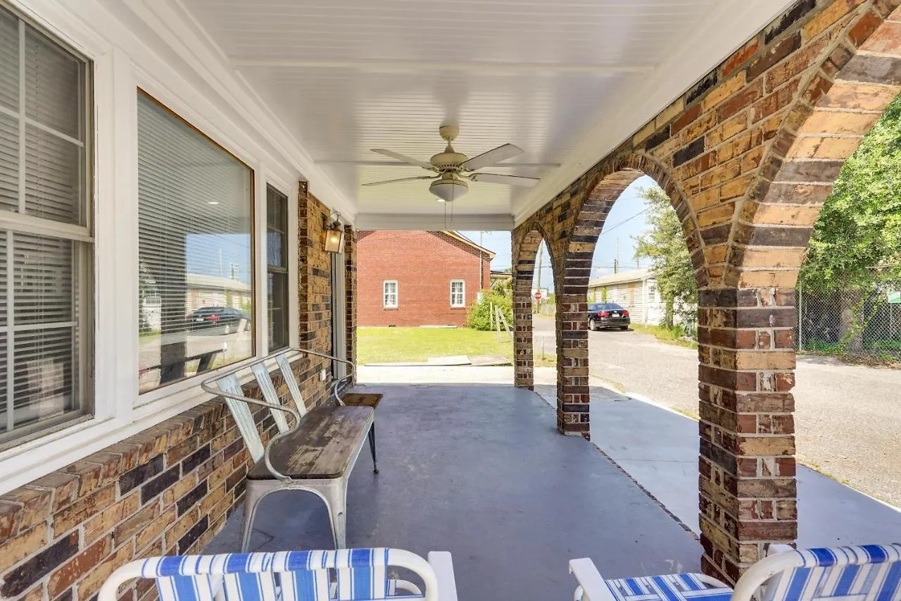 Holiday home Pet-friendly Near Dtwn! Charleston