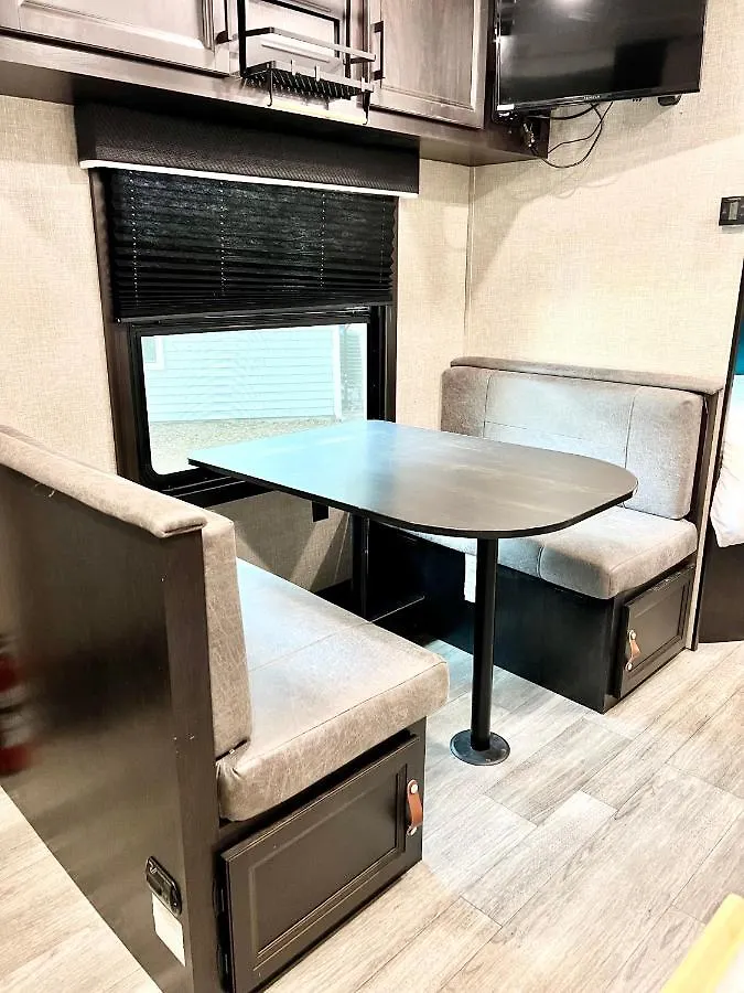 *sweet Carolina* Camper 2 Bedroom Sleeps 3 * Charleston