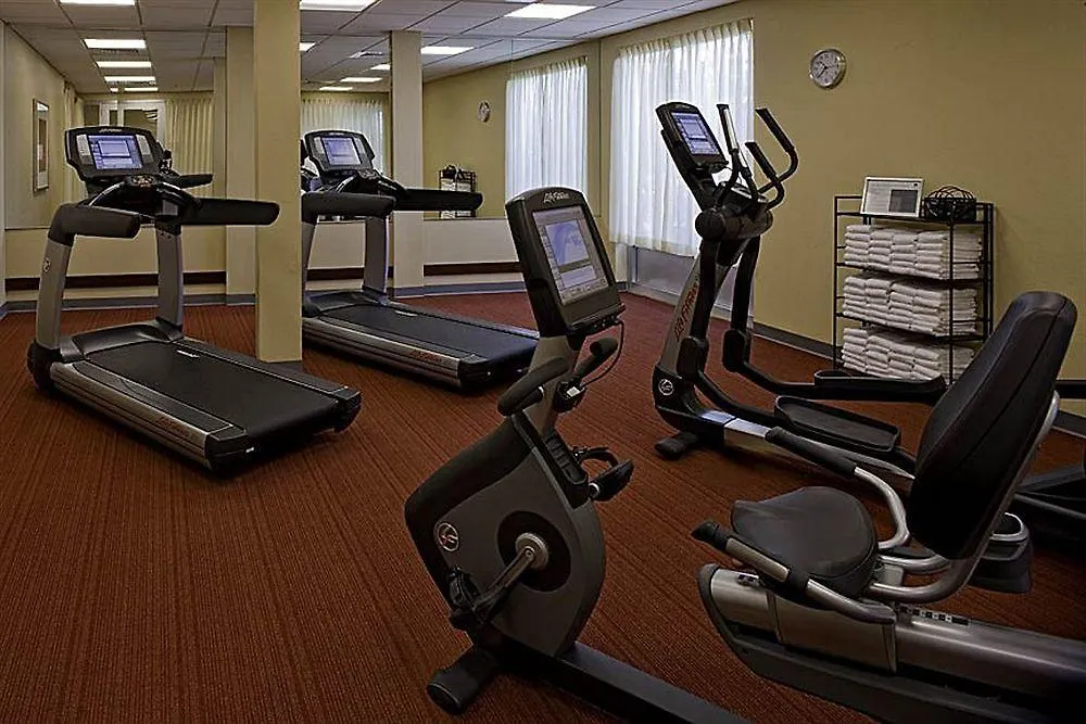 Hyatt Place Hotel 4*