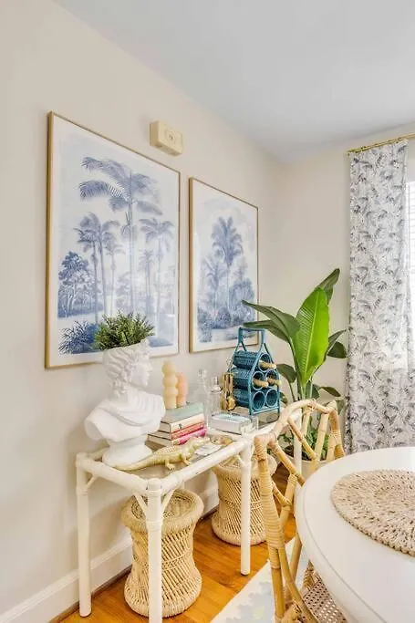 The Grand Millennial In Downtown Holiday home
