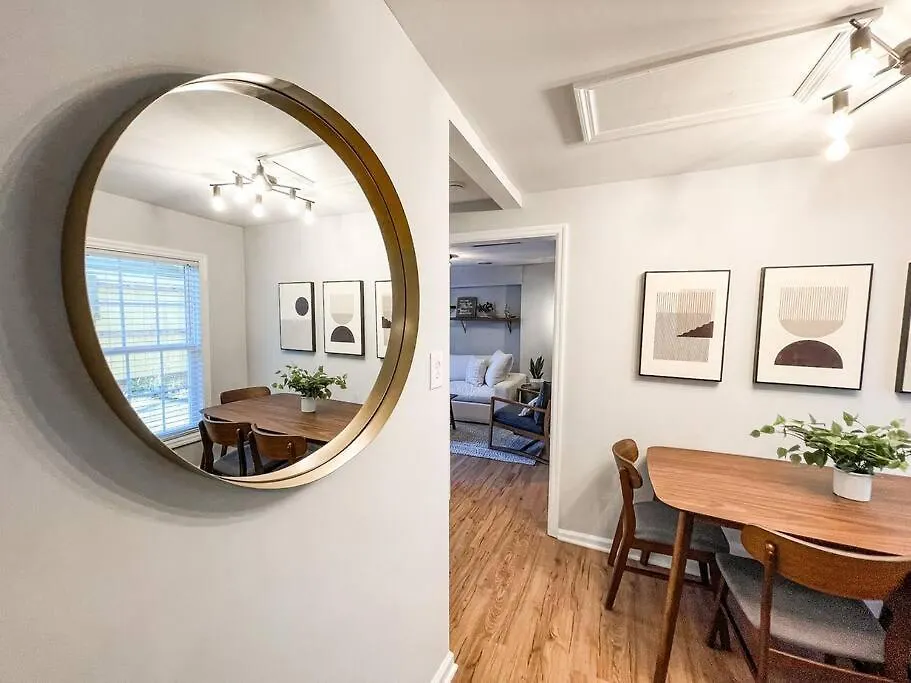 Southern Charm / Walkable/outdoor Space/new Reno Charleston