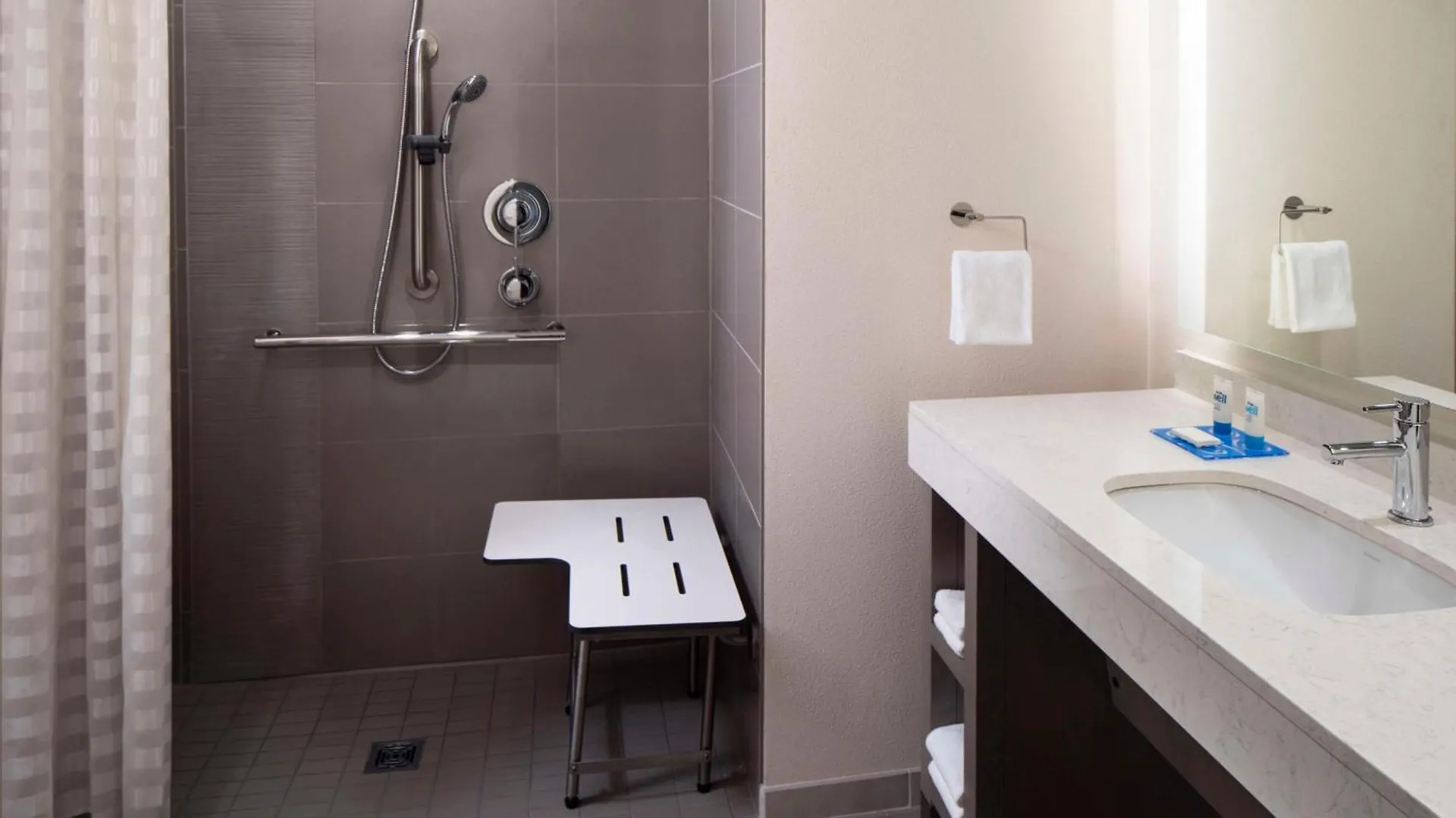 Hyatt House Charleston/mount Pleasant 3*