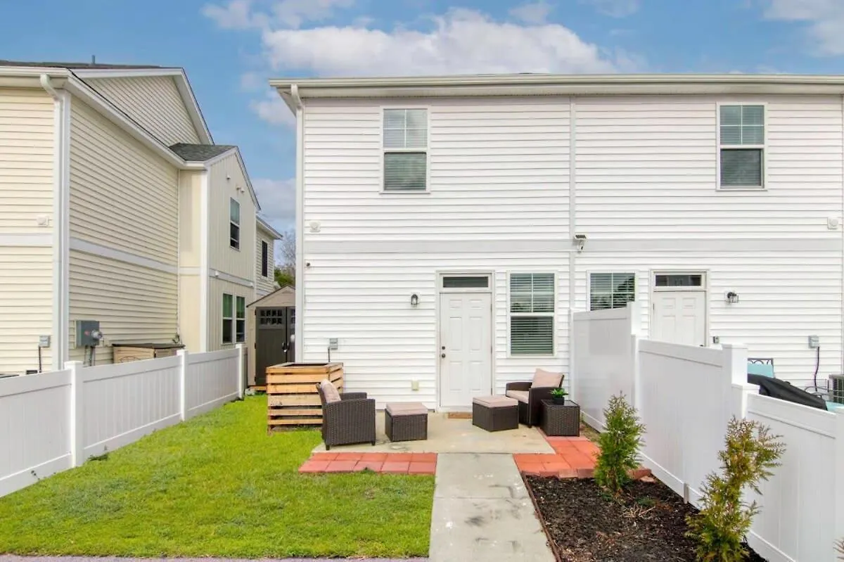 Holiday home Penny Lane Park Circle 15m Dwtn Chs *