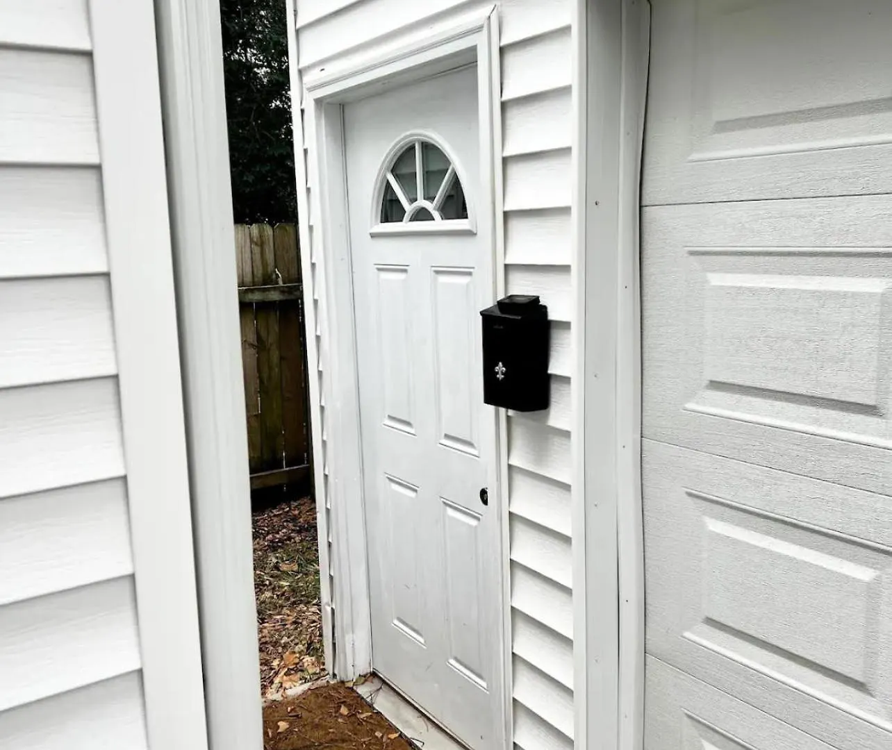 Loft Guest 1 Bedroom * Charleston