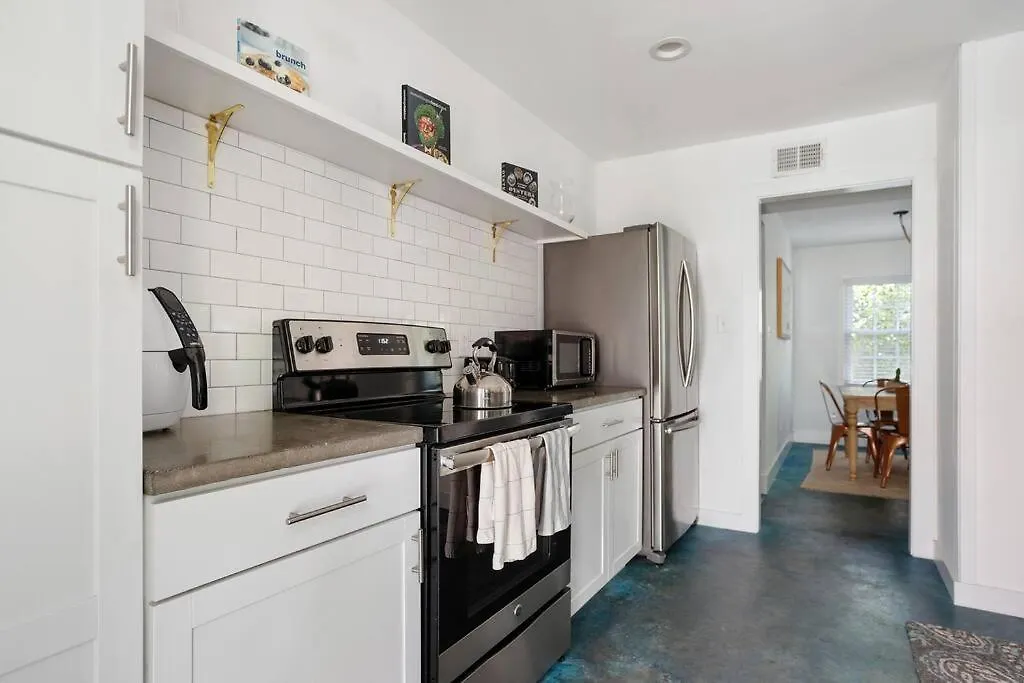 The Oyster House Downtown Holiday home *