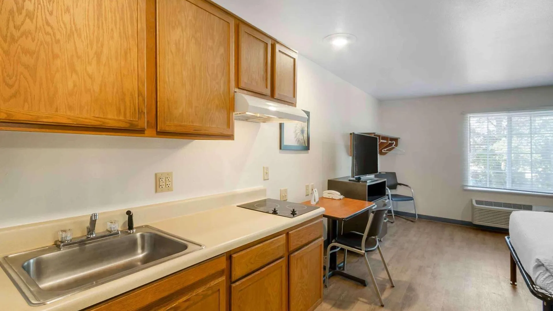 Extended America Select - Charleston - - I-526 Hotel 2*