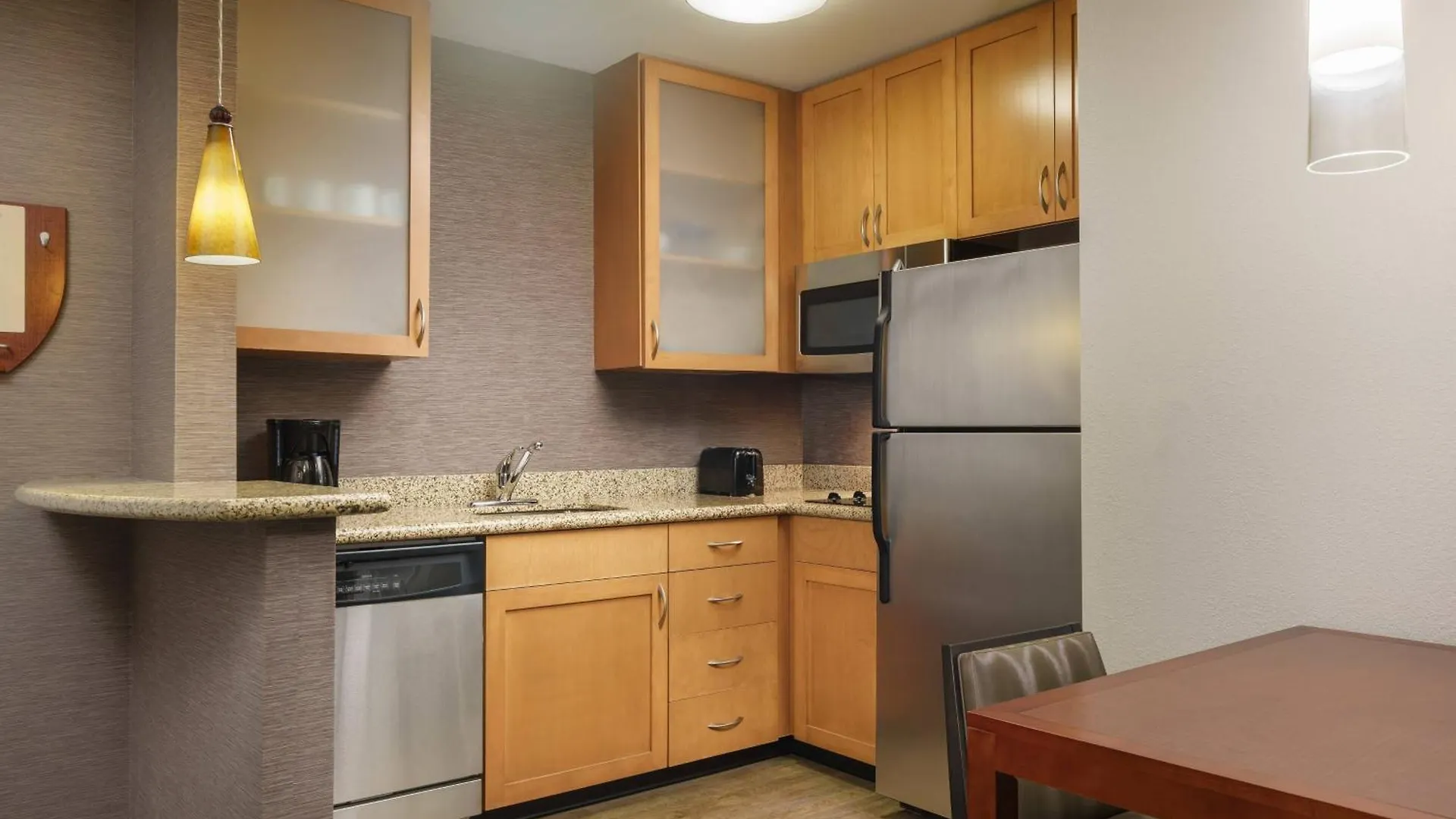 By Marriott Charleston North/ashley Phosphate Hotel North Charleston