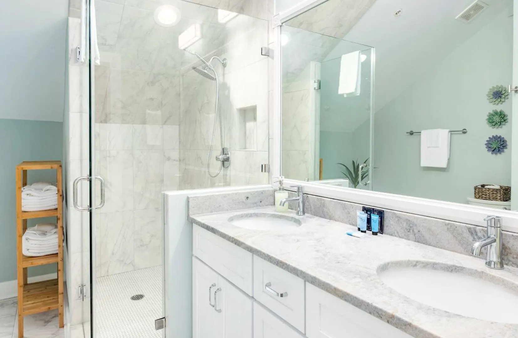Secluded Courtyard & Parking - 2 Blocks To King * Charleston