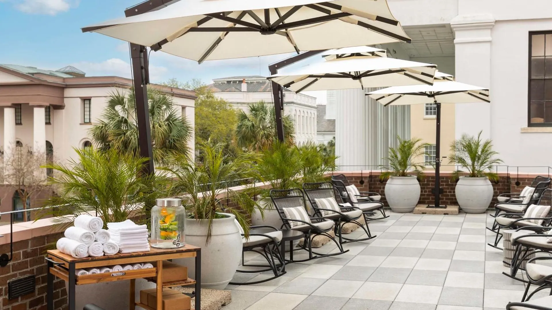 Hotel Mills House Charleston, Curio Collection By Hilton Charleston