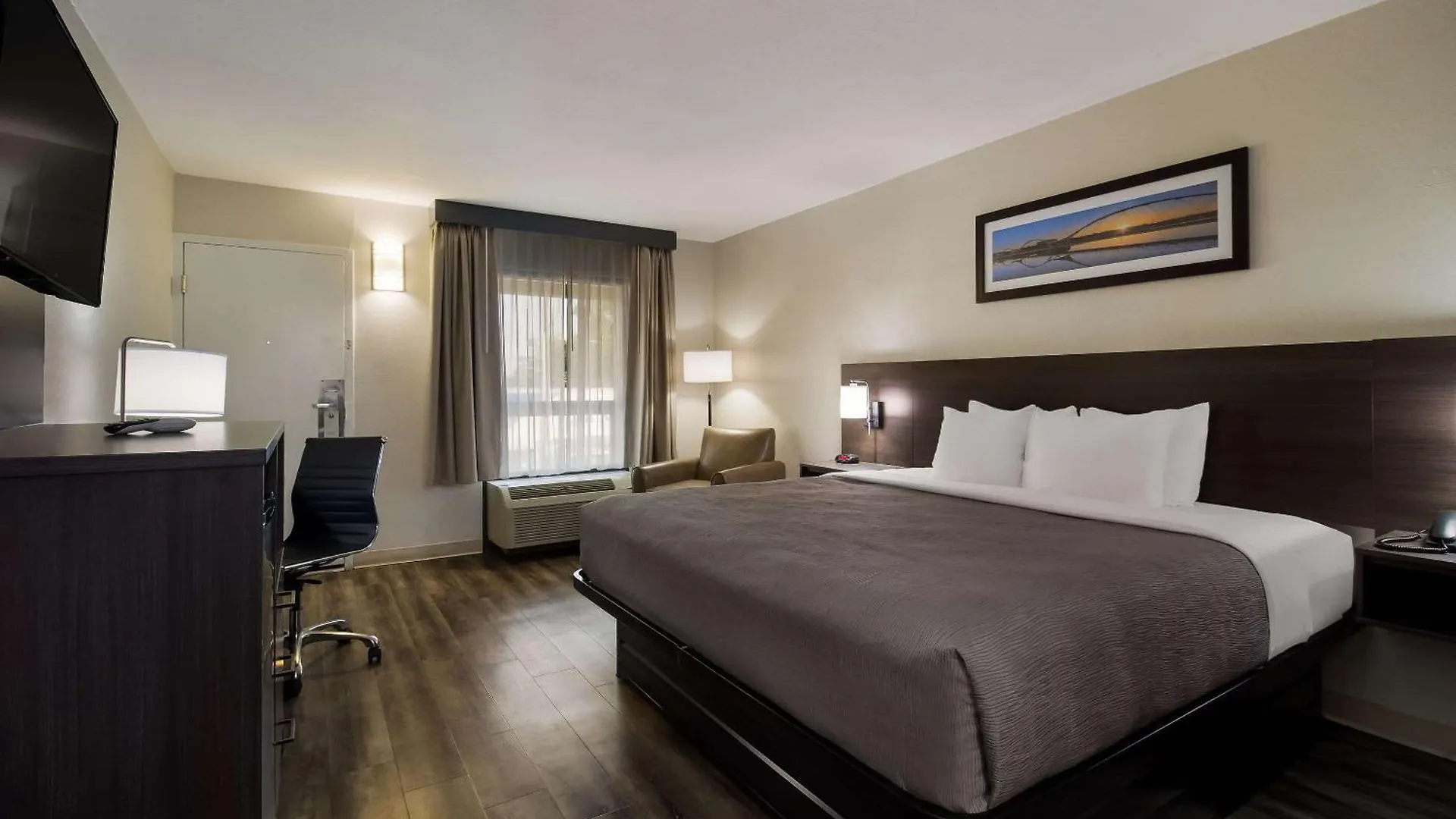Quality Coliseum 3* North Charleston