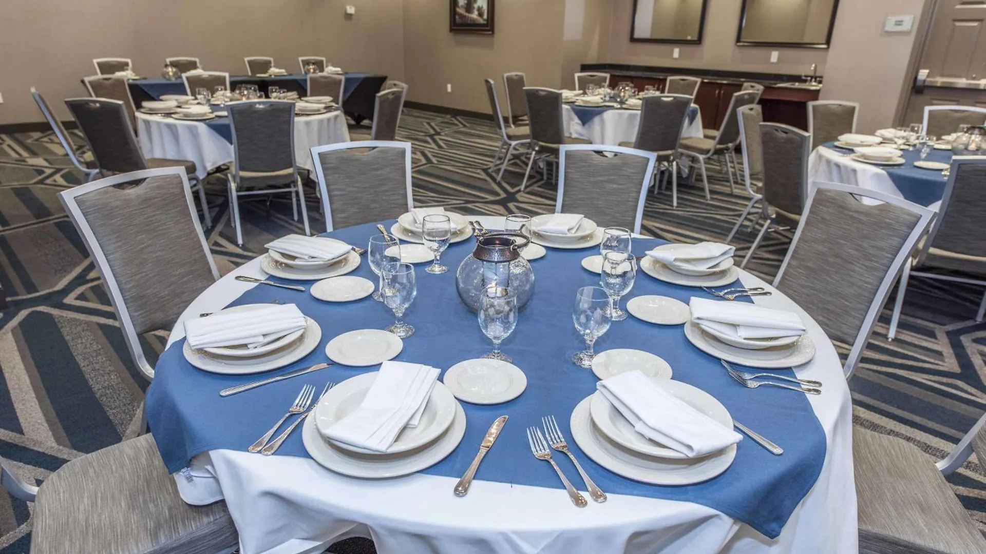 Hotel Doubletree By Hilton - Convention Center 4*
