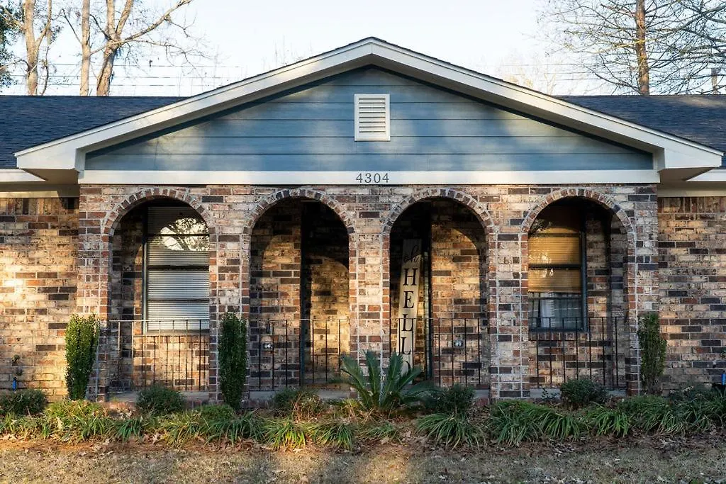 Madrona's B- Fully Fenced And Pet Friendly * Charleston