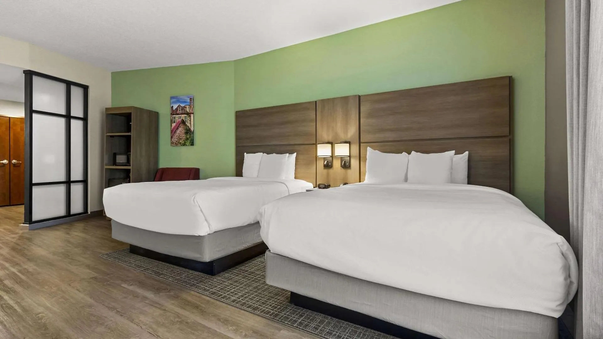 Hotel Comfort West Ashley 3*
