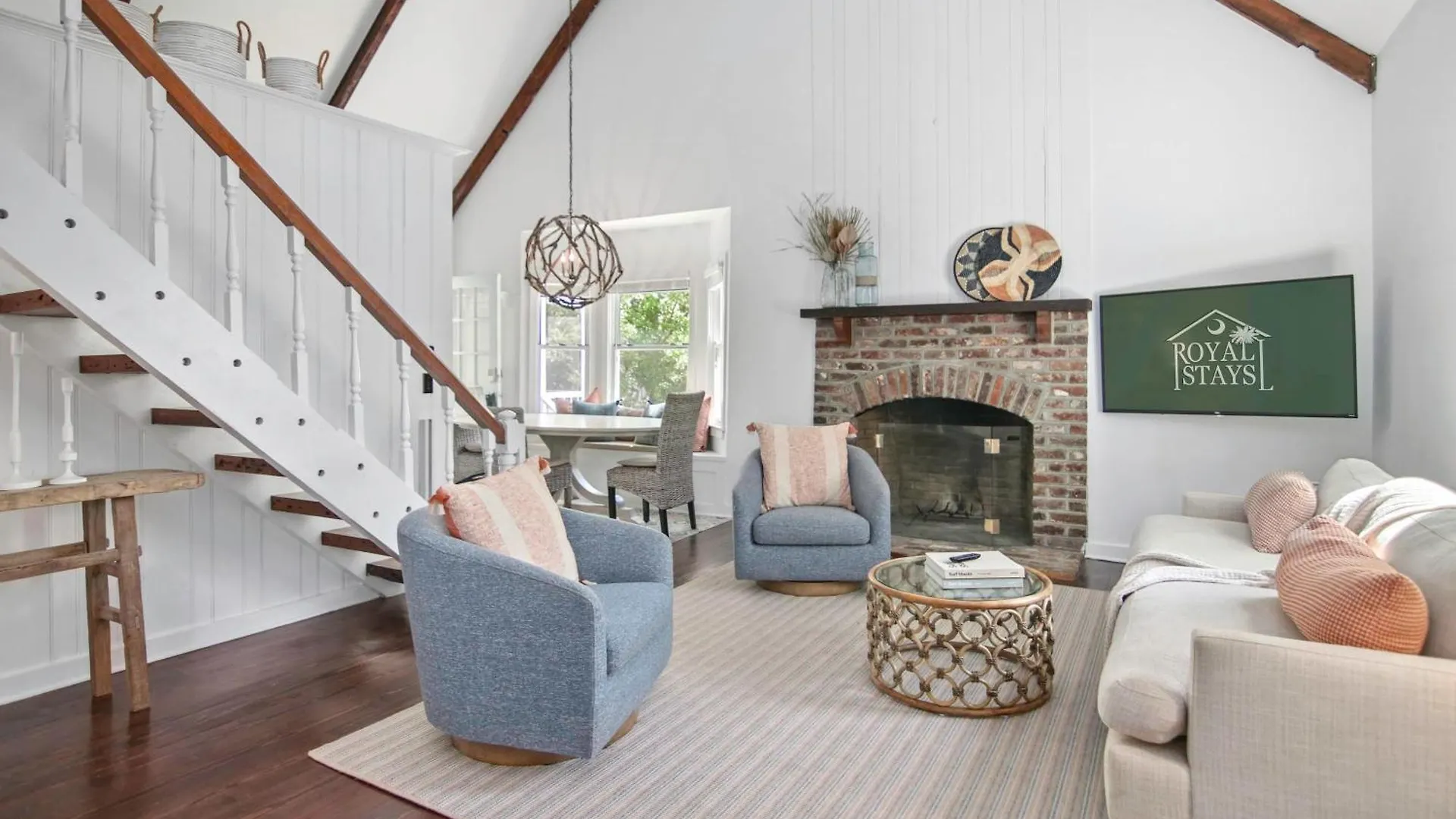 Sawyer's Landing- Mins To & Dtwn Holiday home