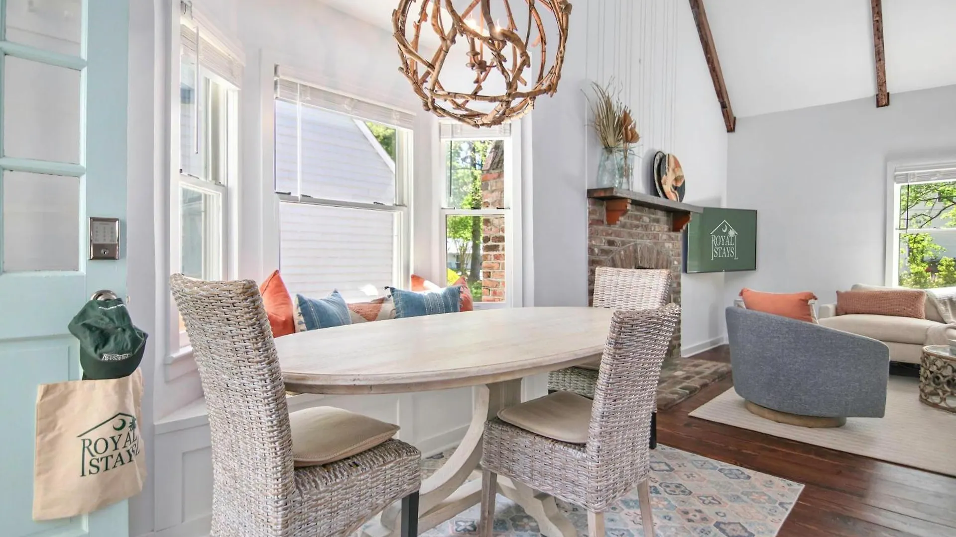 Sawyer's Landing- Mins To & Dtwn Holiday home Charleston