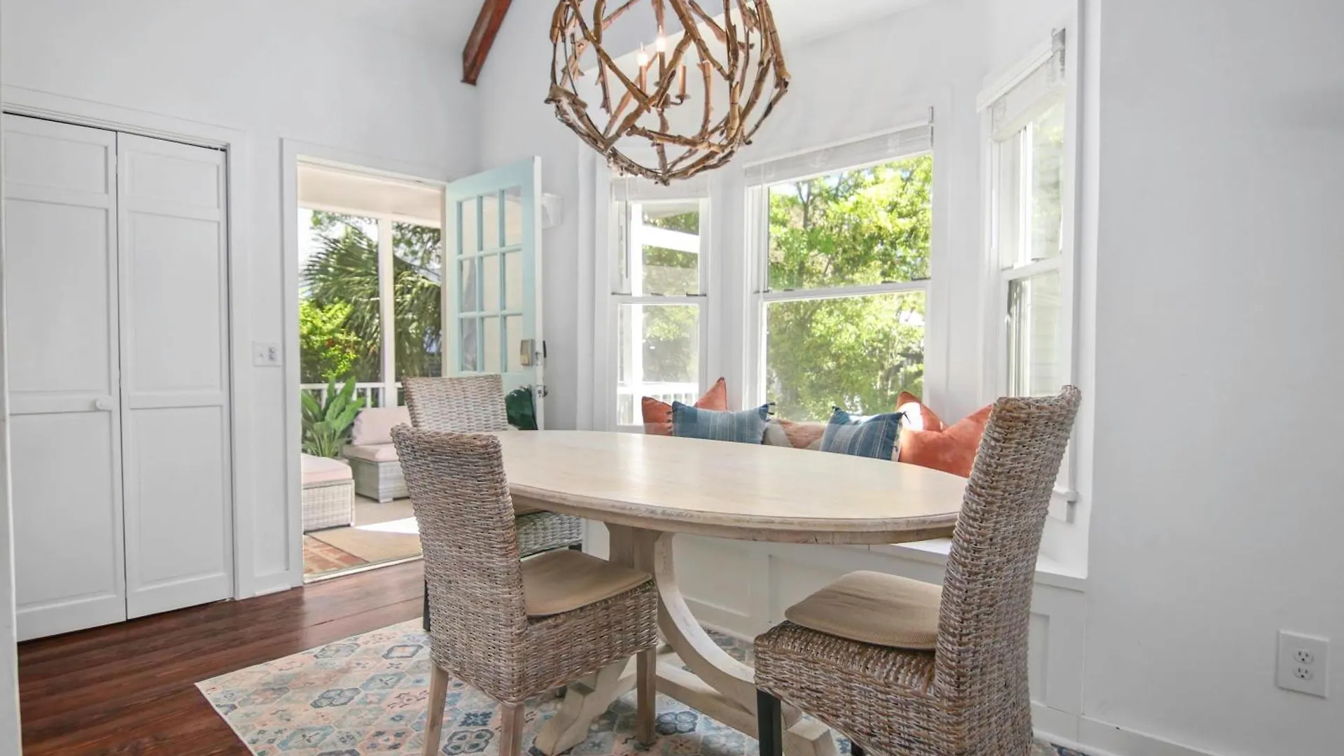Holiday home Sawyer's Landing- Mins To & Dtwn *