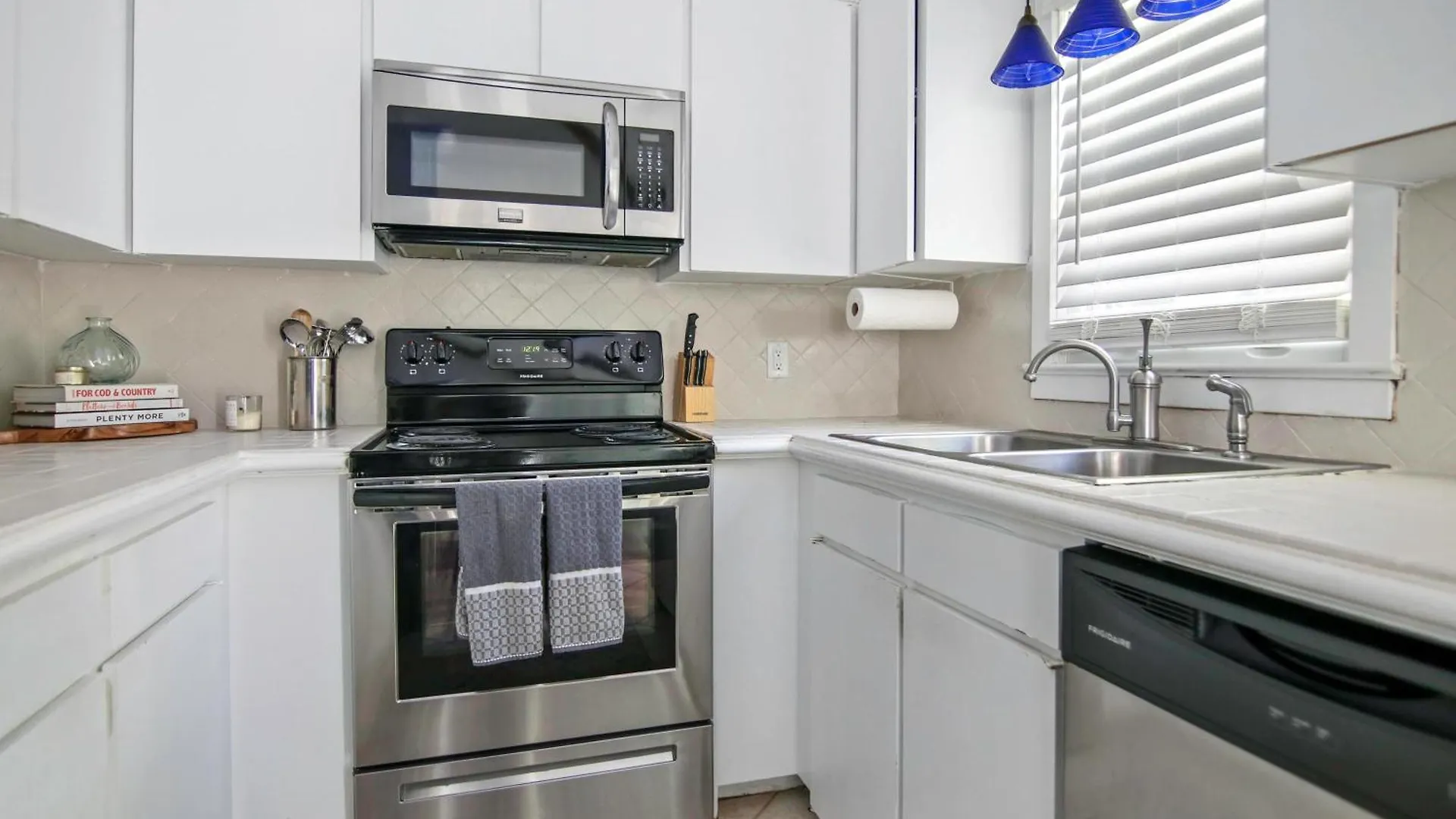 Holiday home Sawyer's Landing- Mins To & Dtwn