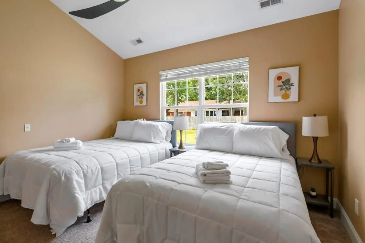 Near Airport-20 Min To Downtown- Chucktown Retreat Holiday home Charleston