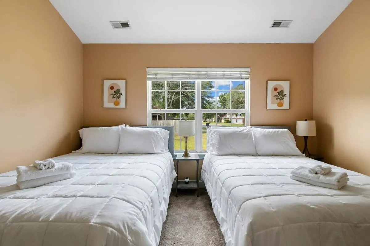 Near Airport-20 Min To Downtown- Chucktown Retreat