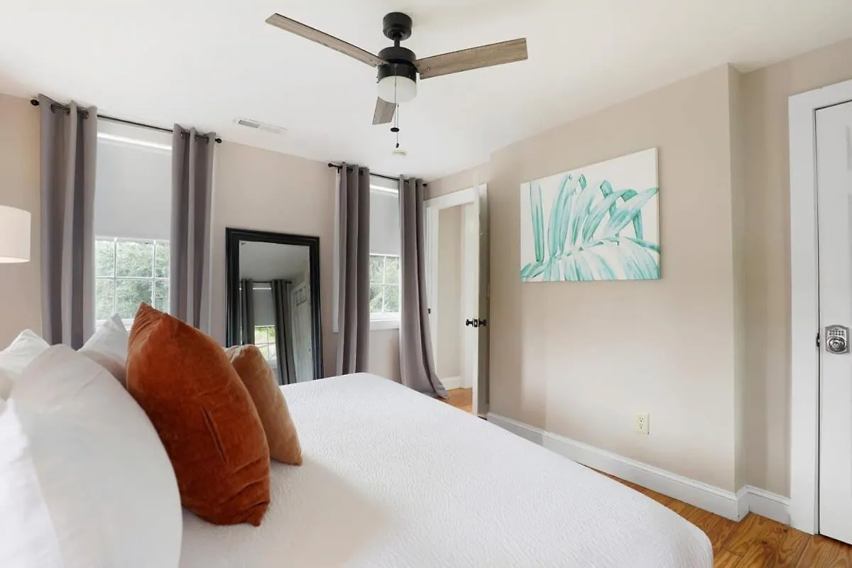 Apartment Revitalized Historical Southern Charleston