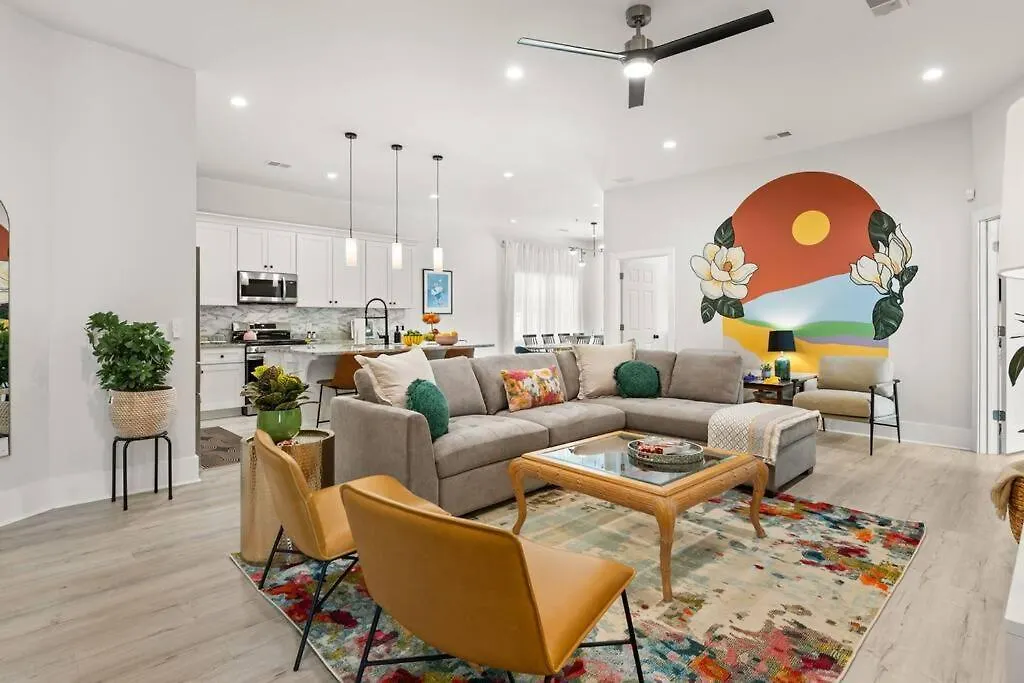 Apartment Rainbow Oaks House