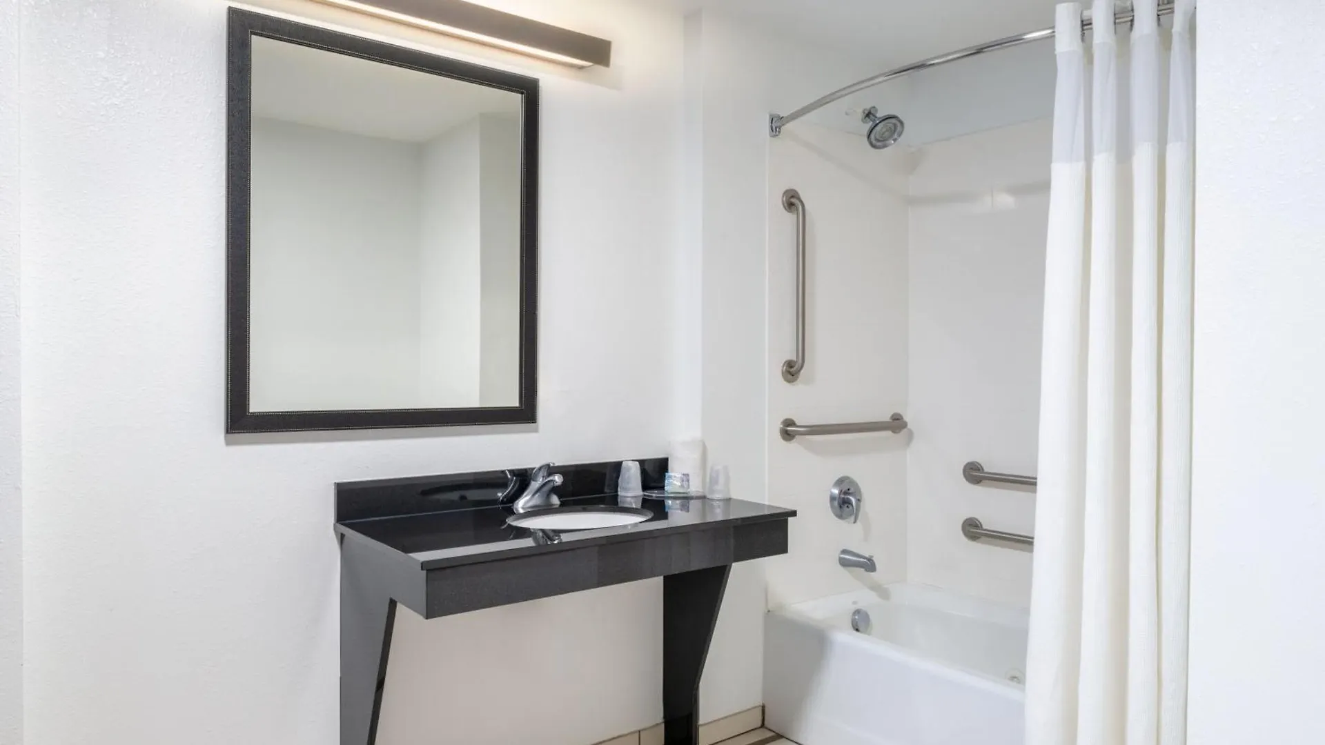 Hotel Fairfield & By Marriott Charleston North/ashley Phosphate