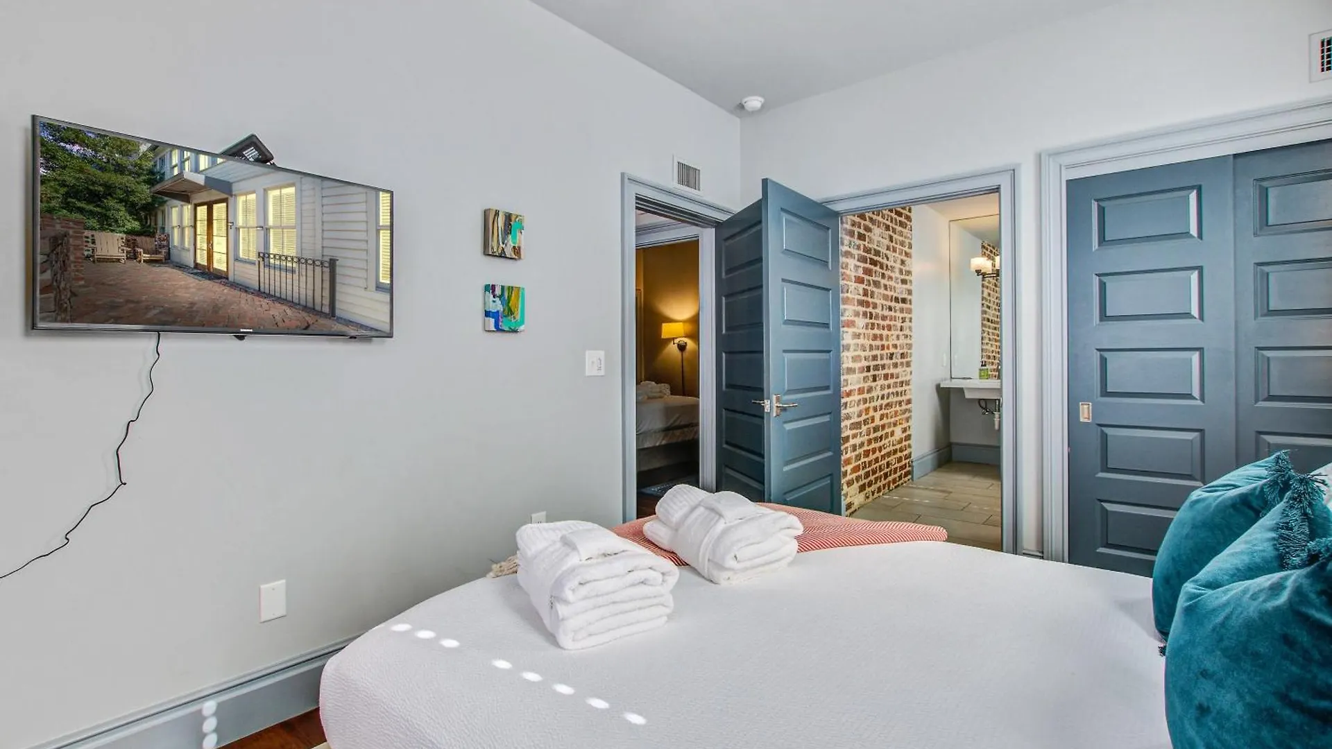 15 Cannon Apartment