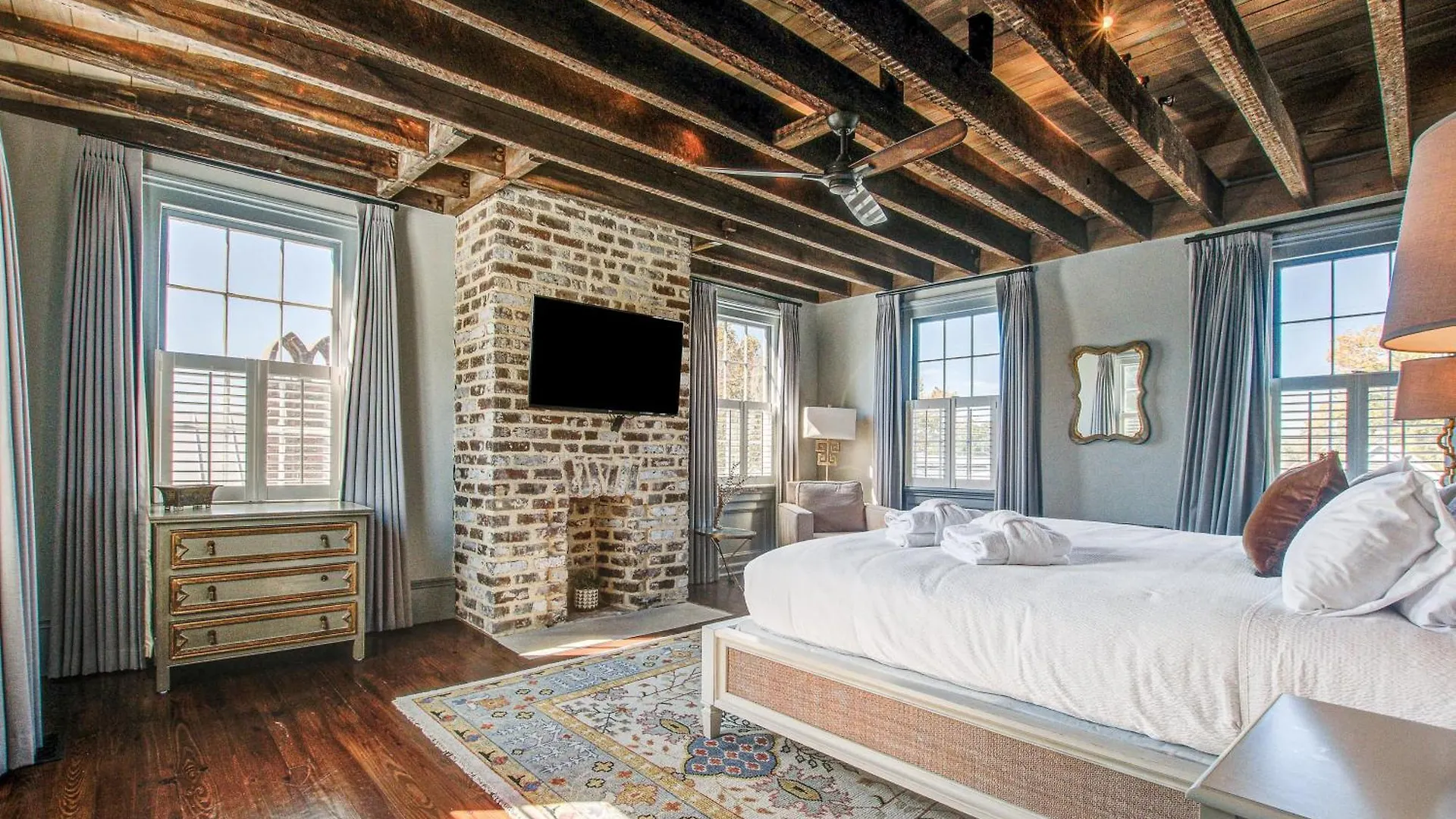 Apartment 15 Cannon Charleston