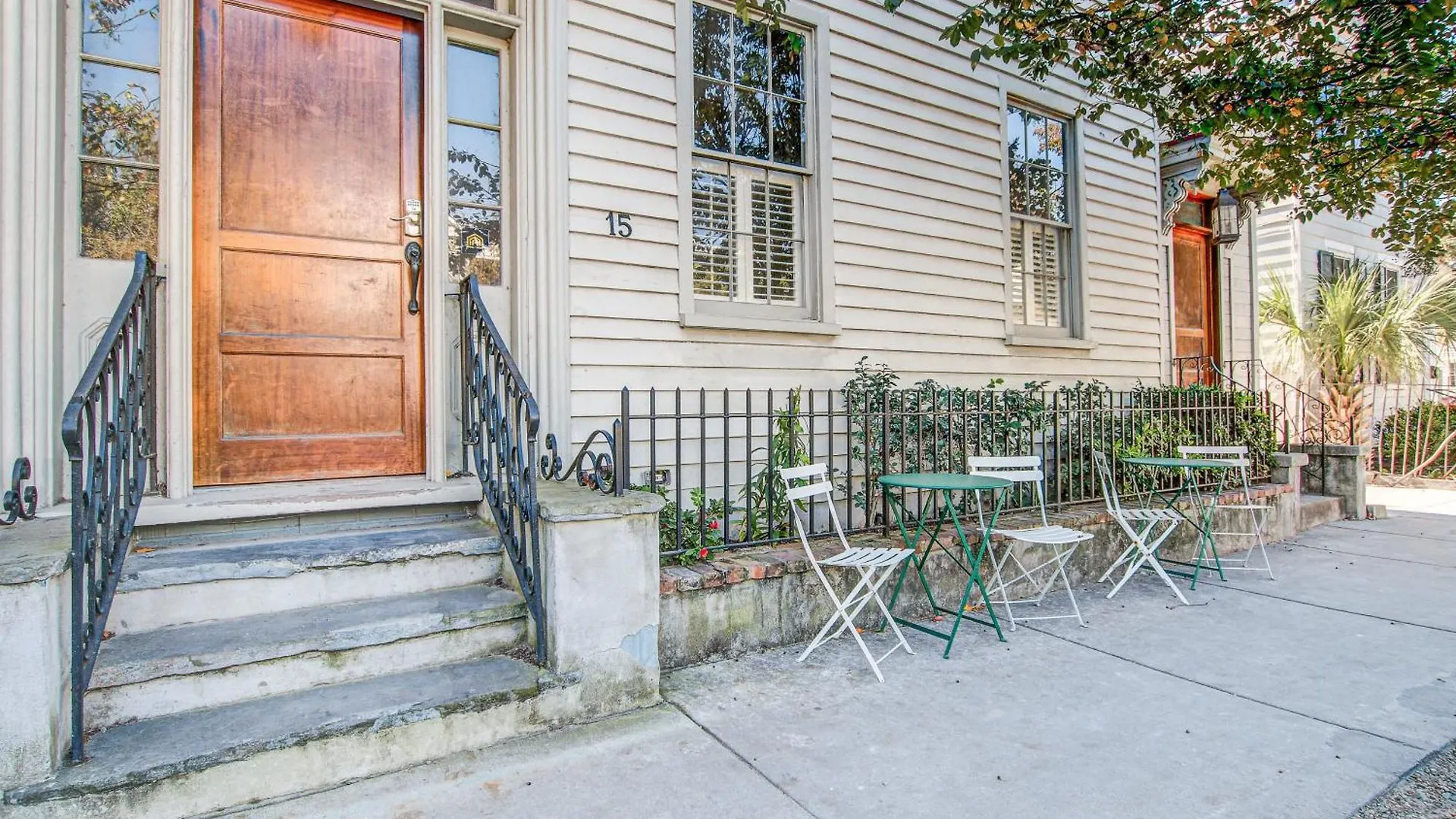 15 Cannon Apartment *