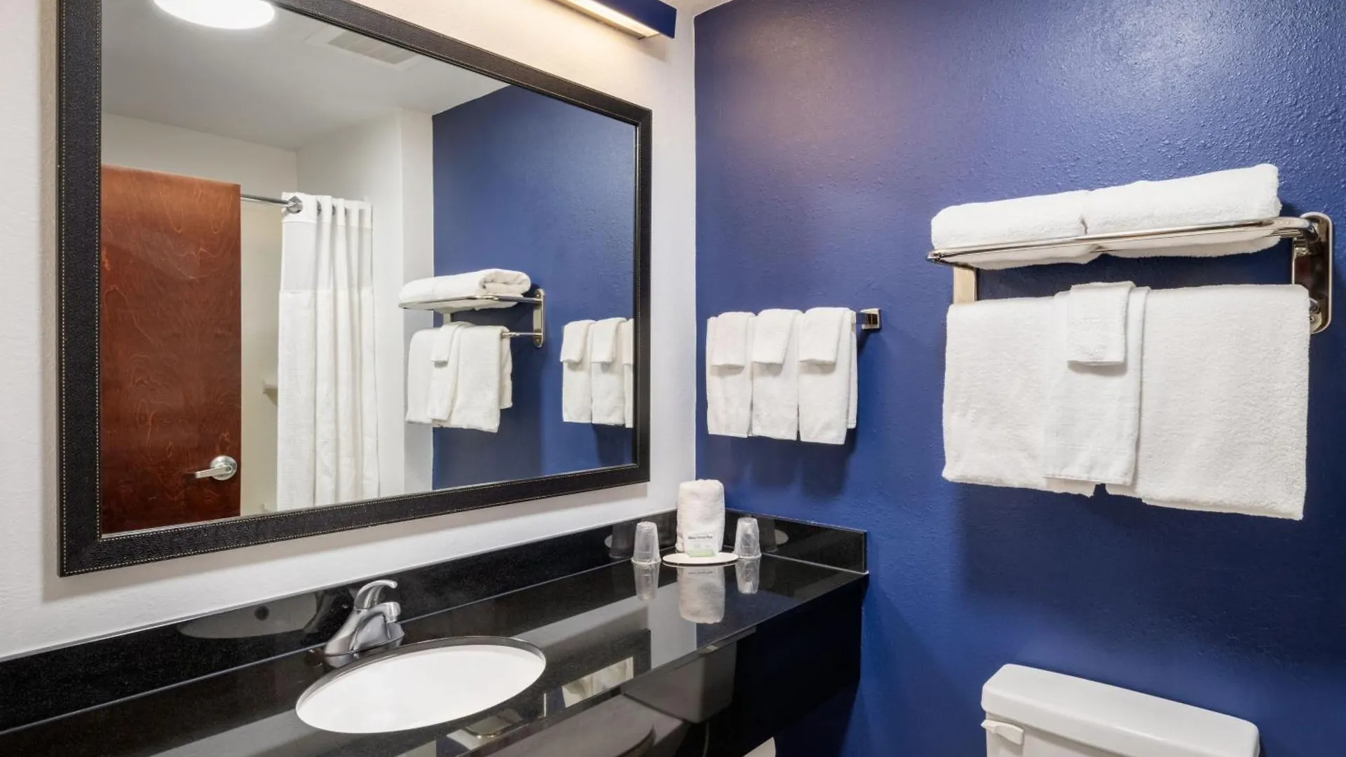 Fairfield & By Marriott Charleston North/ashley Phosphate Hotel North Charleston