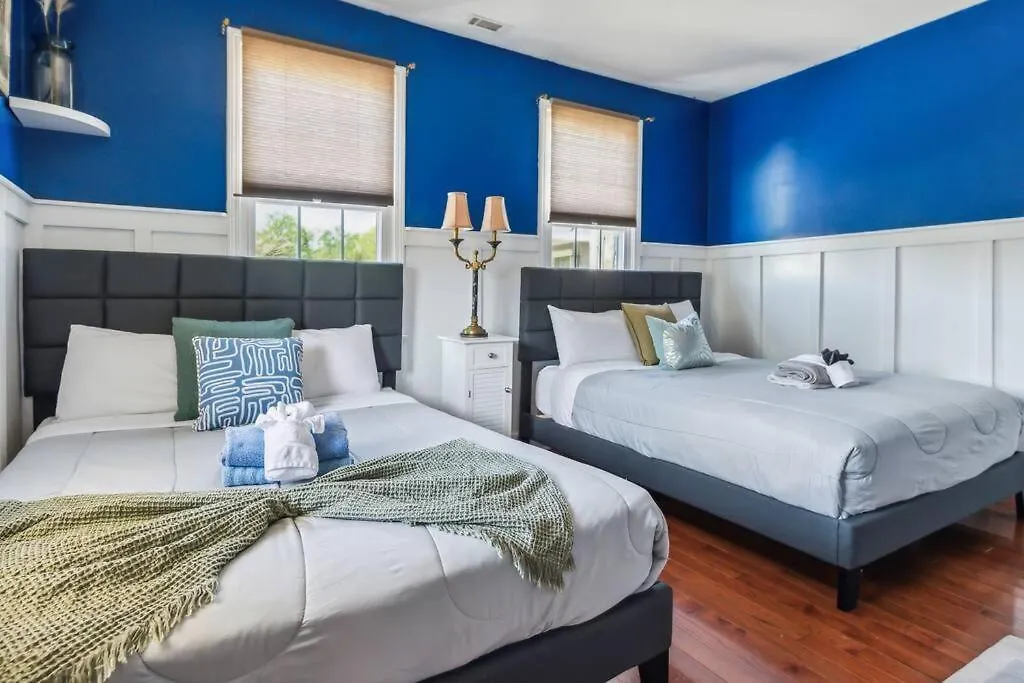 Palm Vista Apartment
