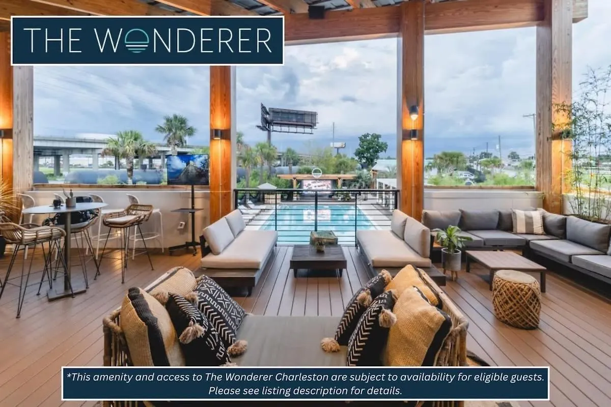 Bed & Breakfast Historic Veranda King Walk To King *