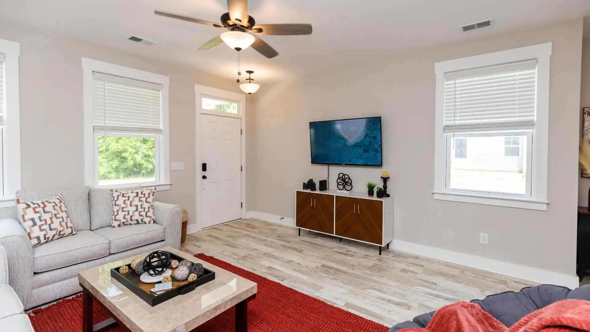 Creekside Park Circle 15m Dtwn Chs *