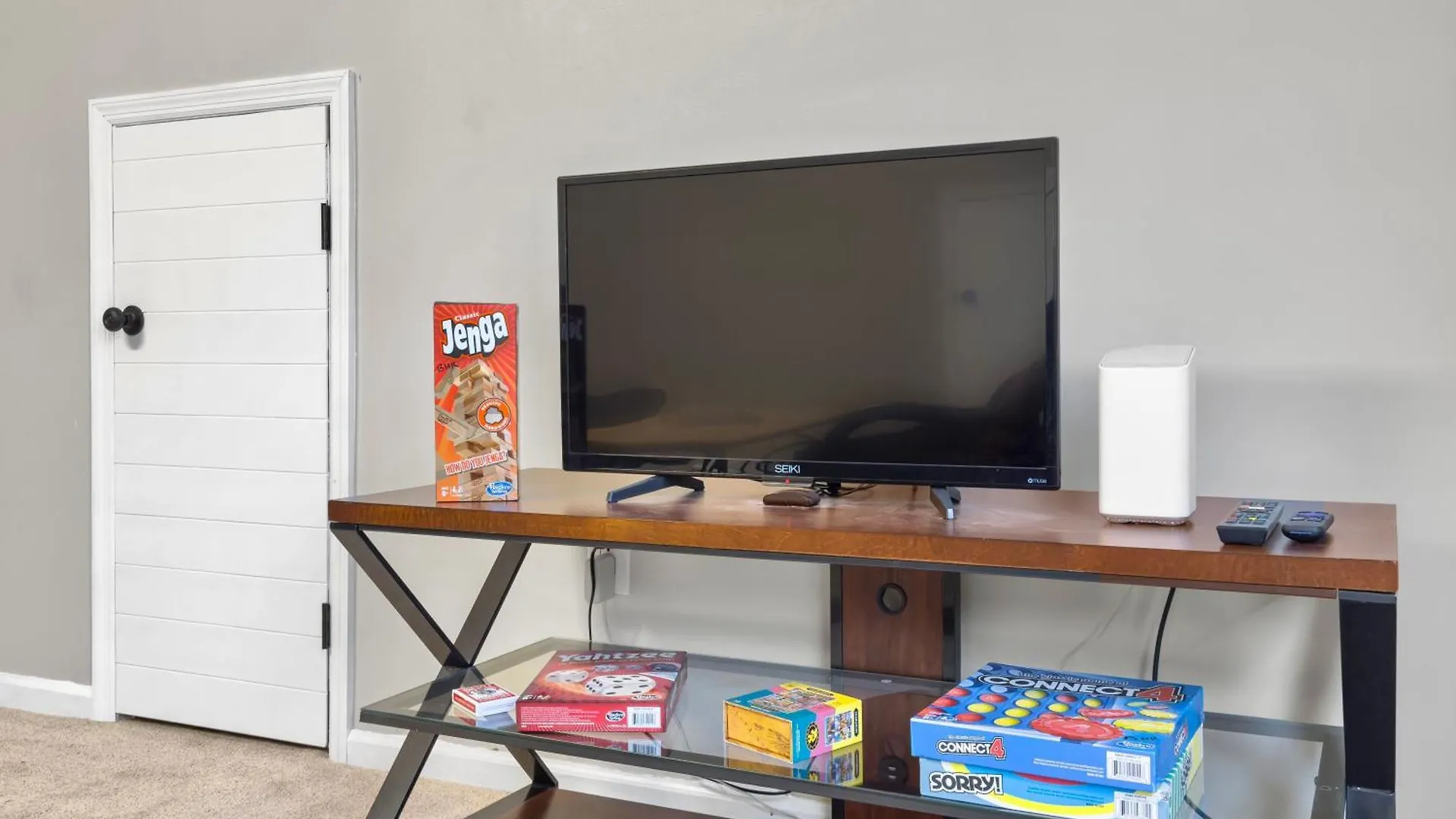 Cozy Away From - Pet-friendly, King Bed * Charleston