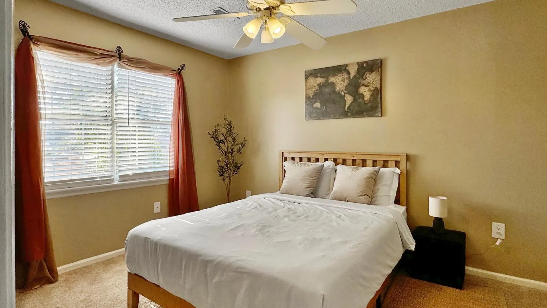 Holiday home Cozy Away From - Pet-friendly, King Bed