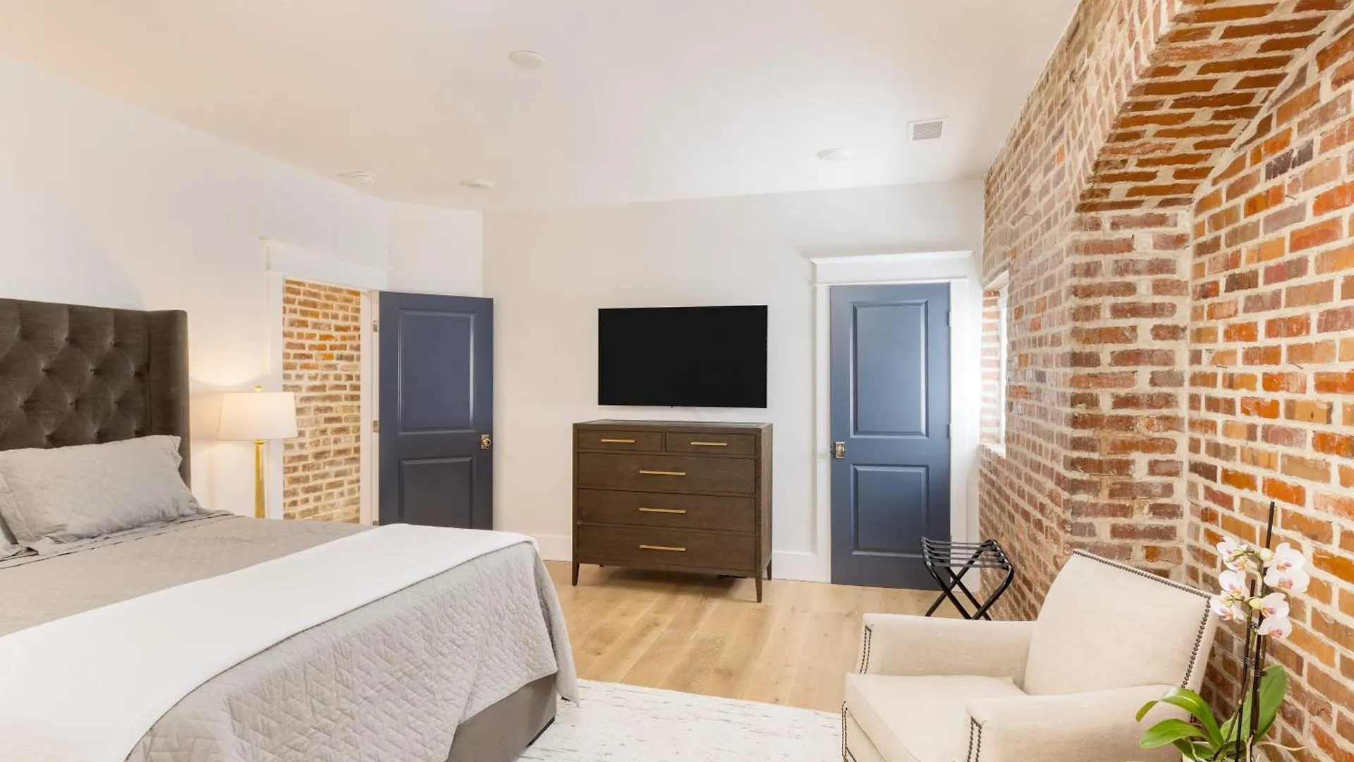 Holiday home State St A By Avantstay Heart Of French Quarter *