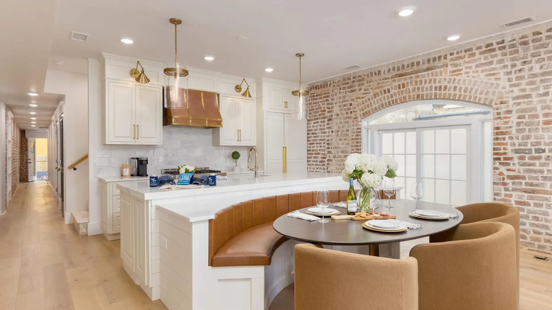 Holiday home State St A By Avantstay Heart Of French Quarter