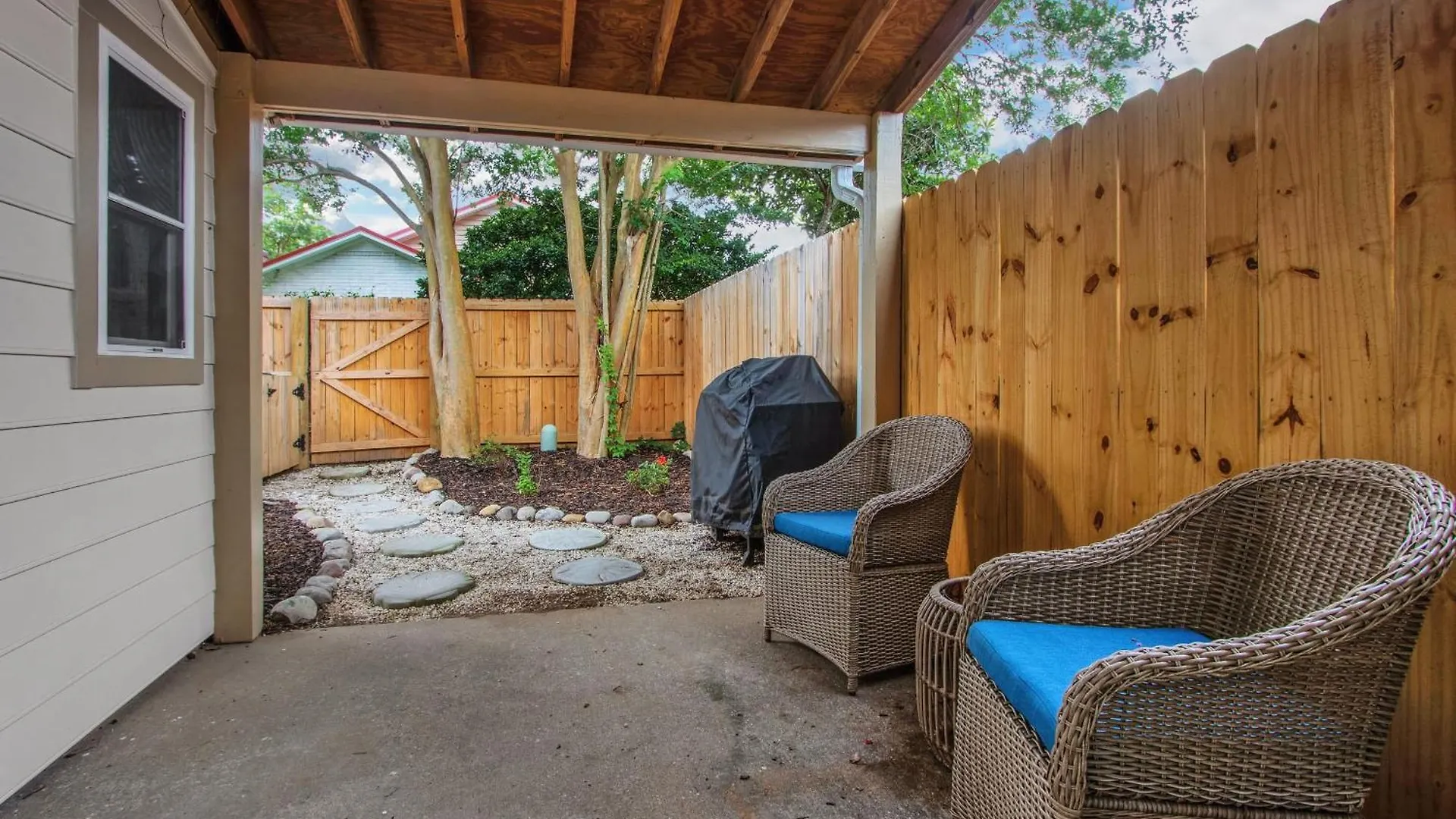 Shem By Avantstay 10 Mins To Downtown Yard Patio