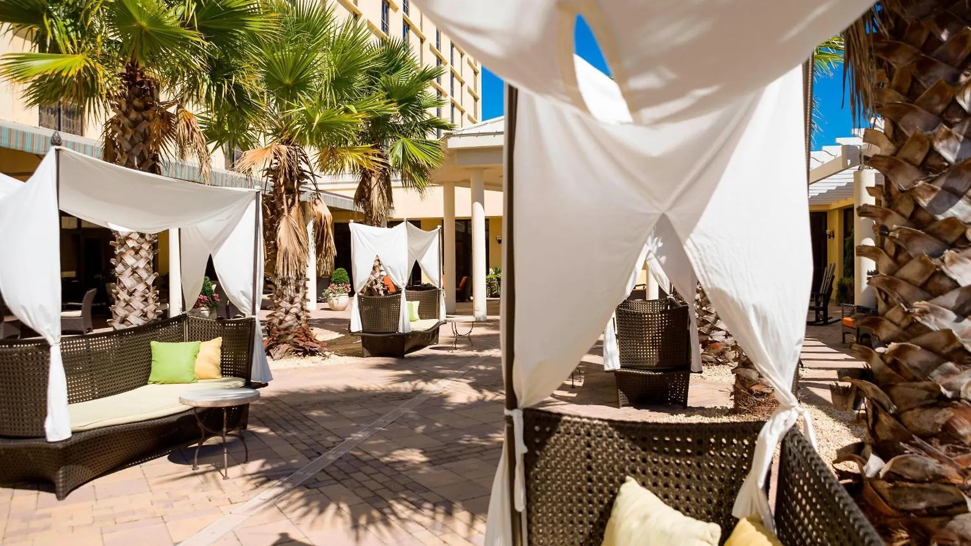 Marriott Hotel 3*