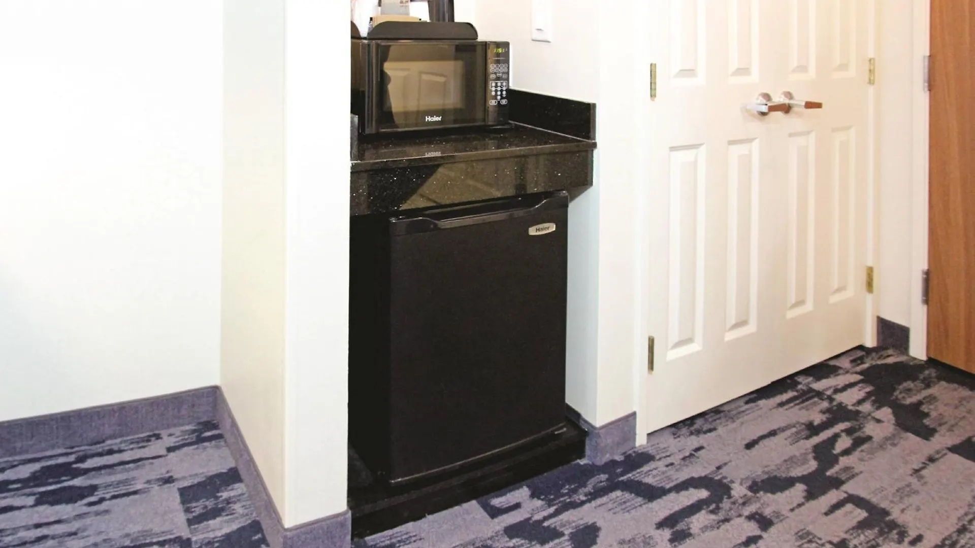 Fairfield & By Marriott Charleston Airport/convention Center Hotel 3*