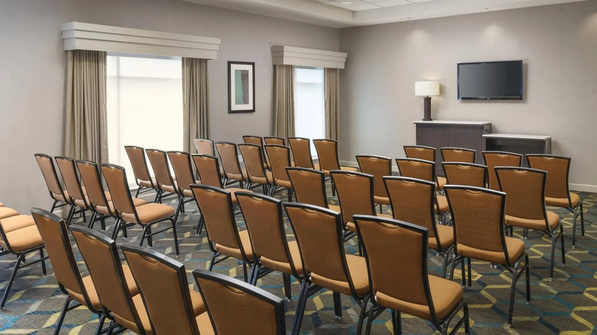 Hotel By Marriott Charleston North/ashley Phosphate