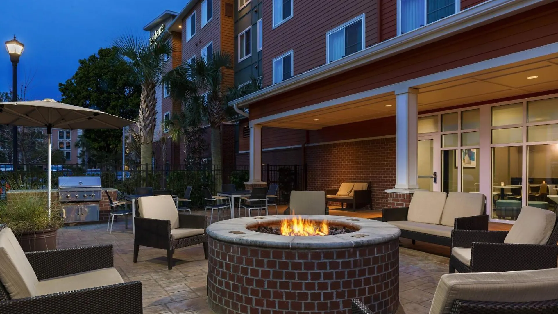 By Marriott Charleston North/ashley Phosphate Hotel 3*
