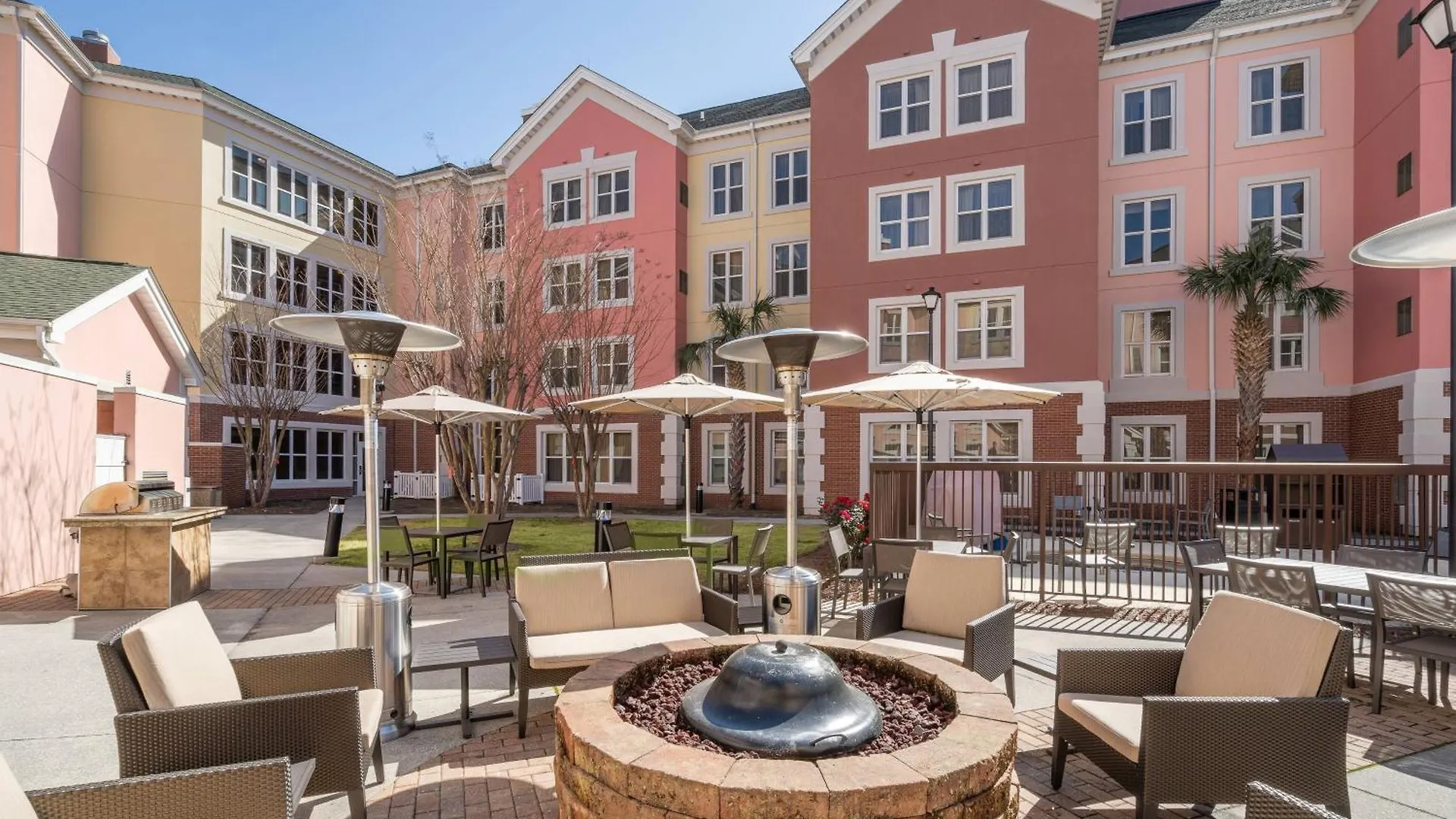 By Marriott Charleston Airport 3*