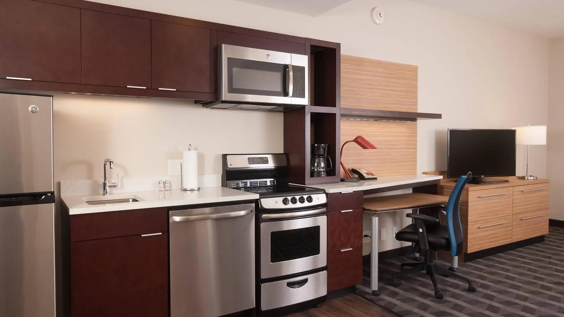 Towneplace By Marriott Charleston Airport/convention Center Hotel 3*