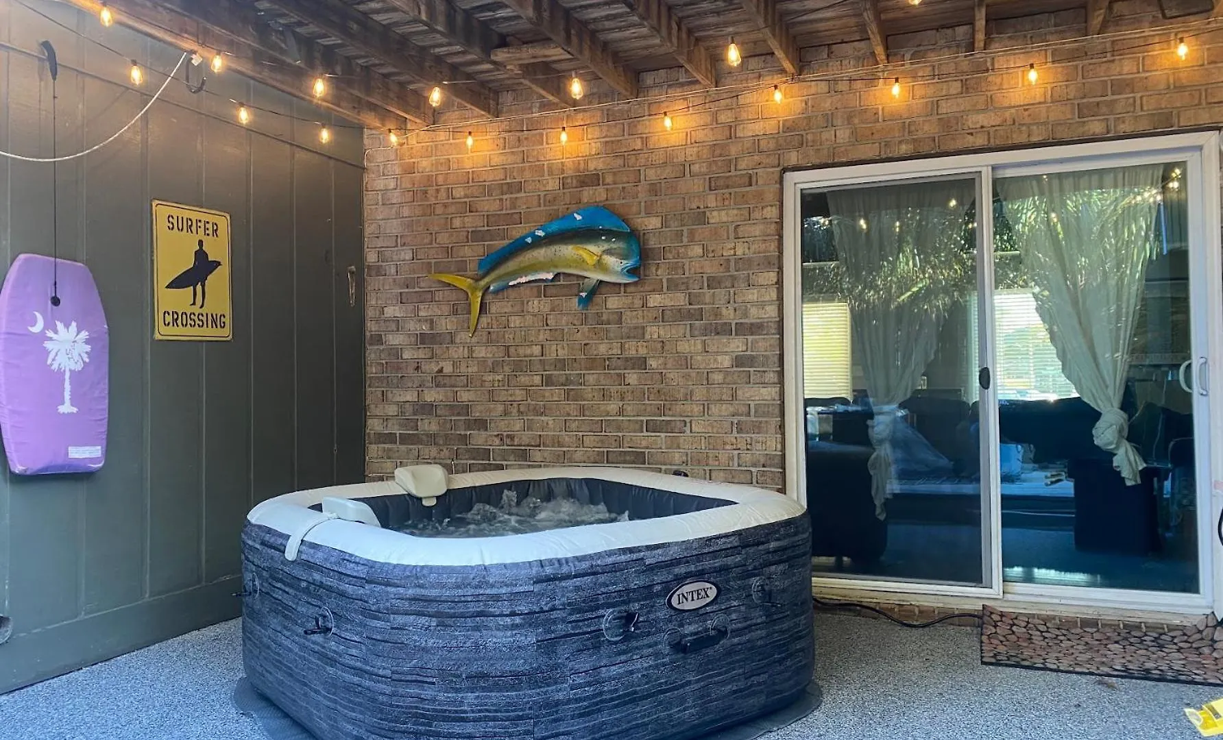 Full Townhouse Near Shem Creek & Downtown With Hot Tub Holiday home Charleston