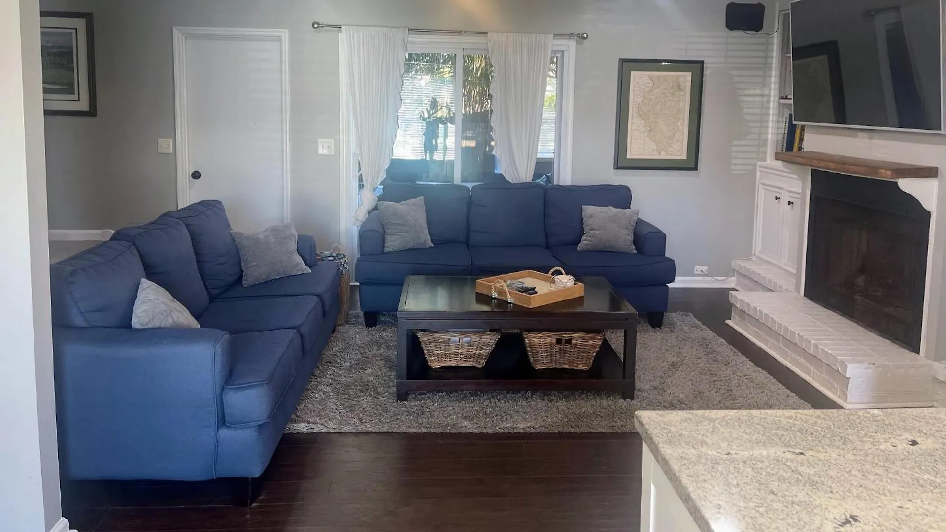 Full Townhouse Near Shem Creek & Downtown With Hot Tub Holiday home Charleston